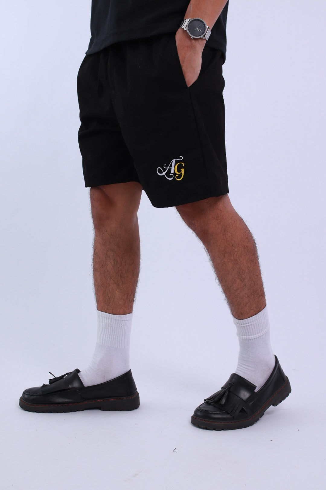 3 POCKET CURSIVE EMBRO IN BLACK