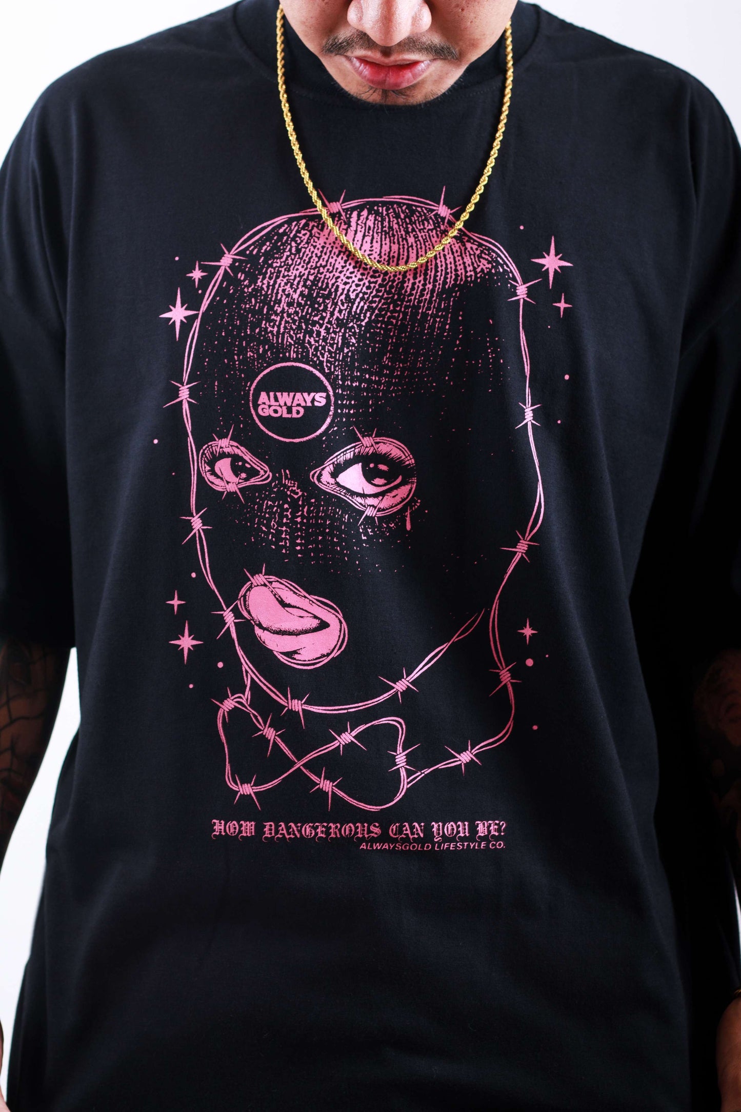 SKI MASK BOXTEE IN BLACK