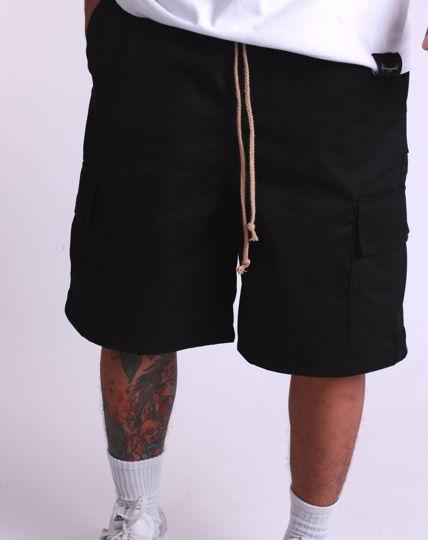 (Copy) CARGO KNEE LEVEL IN black