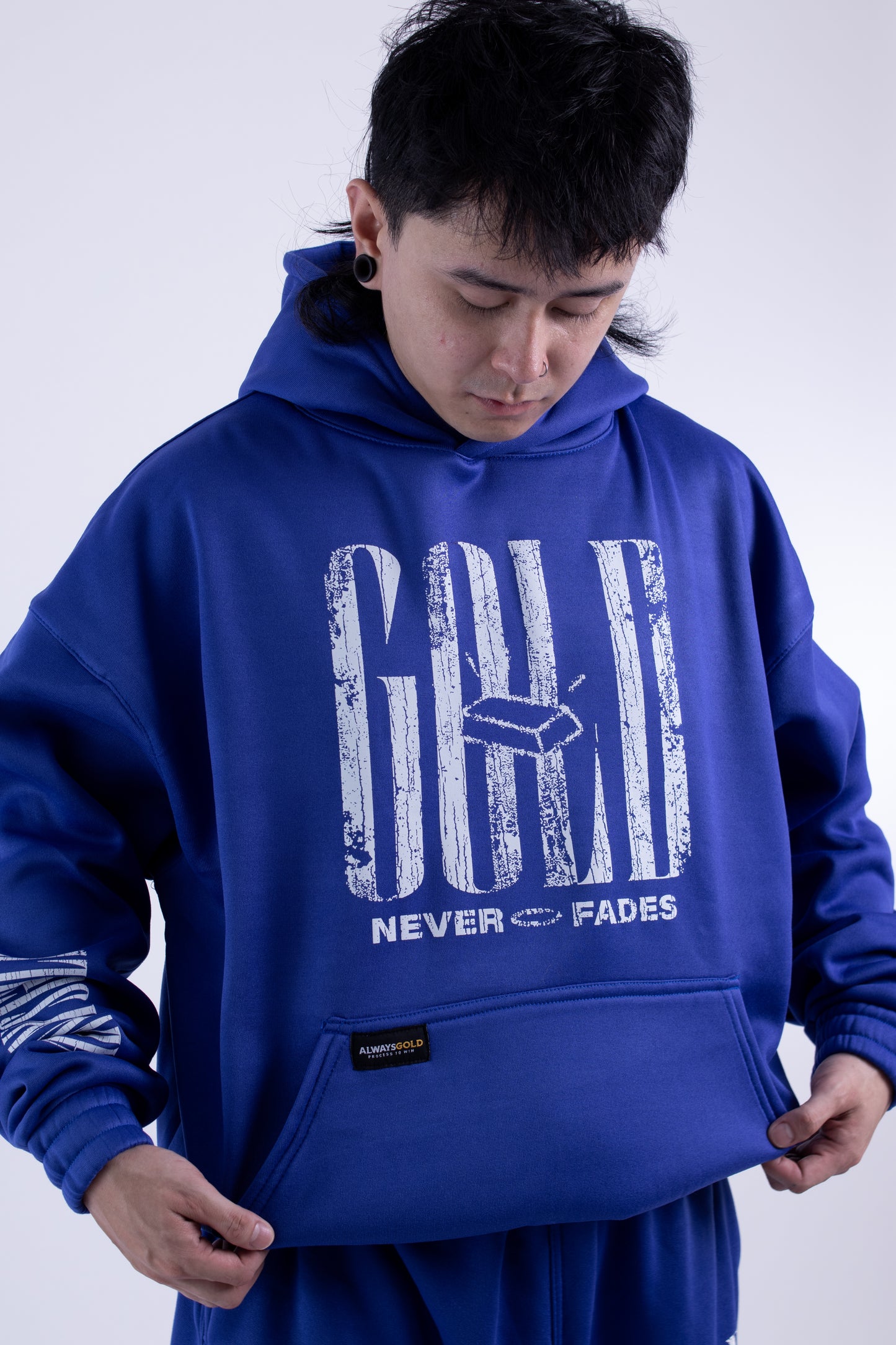 Alwaysgold Never Fades Hoodie on ROYAL BLUE